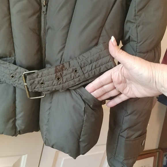 Winter jacket - Picture 4 of 9